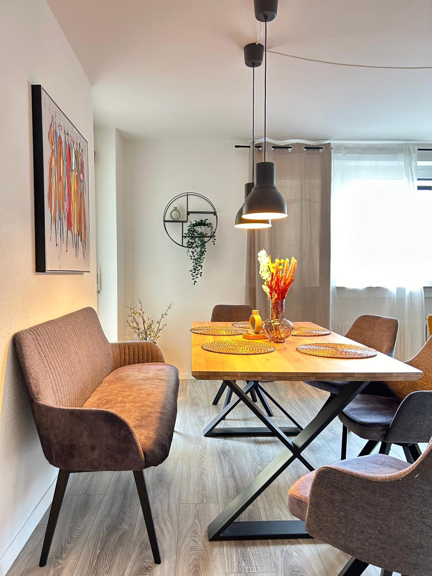 Modernes Designer-Apartment Fuer 7 Gaeste - 80Qm In Zentraler Lage, Self-Check-In Karlsruhe Exterior foto